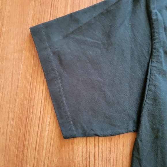 Retro Save The Rainforest T Shirt Green Womens Size Medium Hanes Animal Graphic - Picture 3 of 9